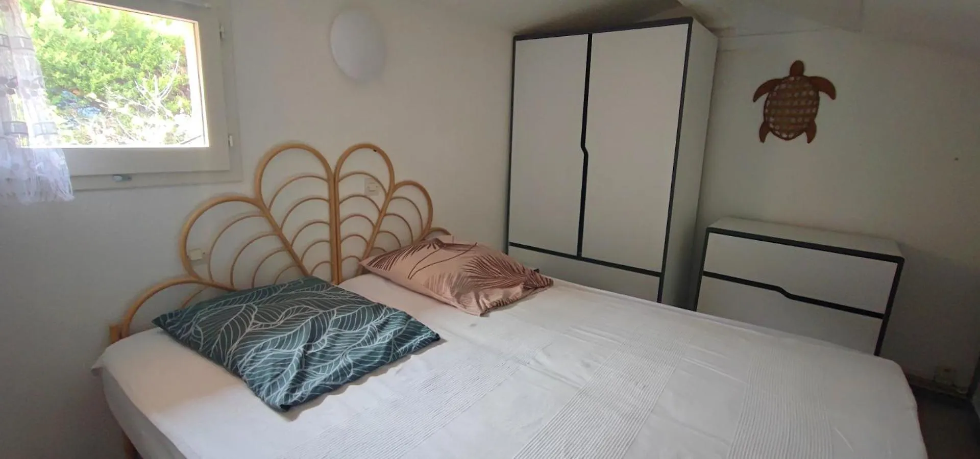 Appartement Climatise Avec Balcon Vue Mer Panoramique, Grande Piscine Et Parking, Dans Residence Calme Proche Des Plages Apartment Cavalaire-sur-Mer