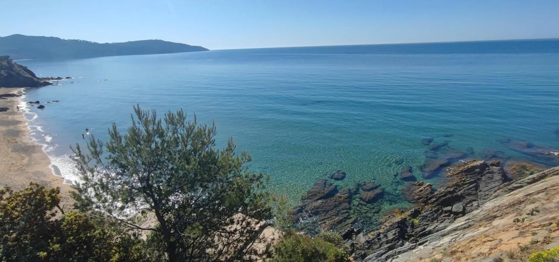 Apartment Appartement Climatise Avec Balcon Vue Mer Panoramique, Grande Piscine Et Parking, Dans Residence Calme Proche Des Plages France