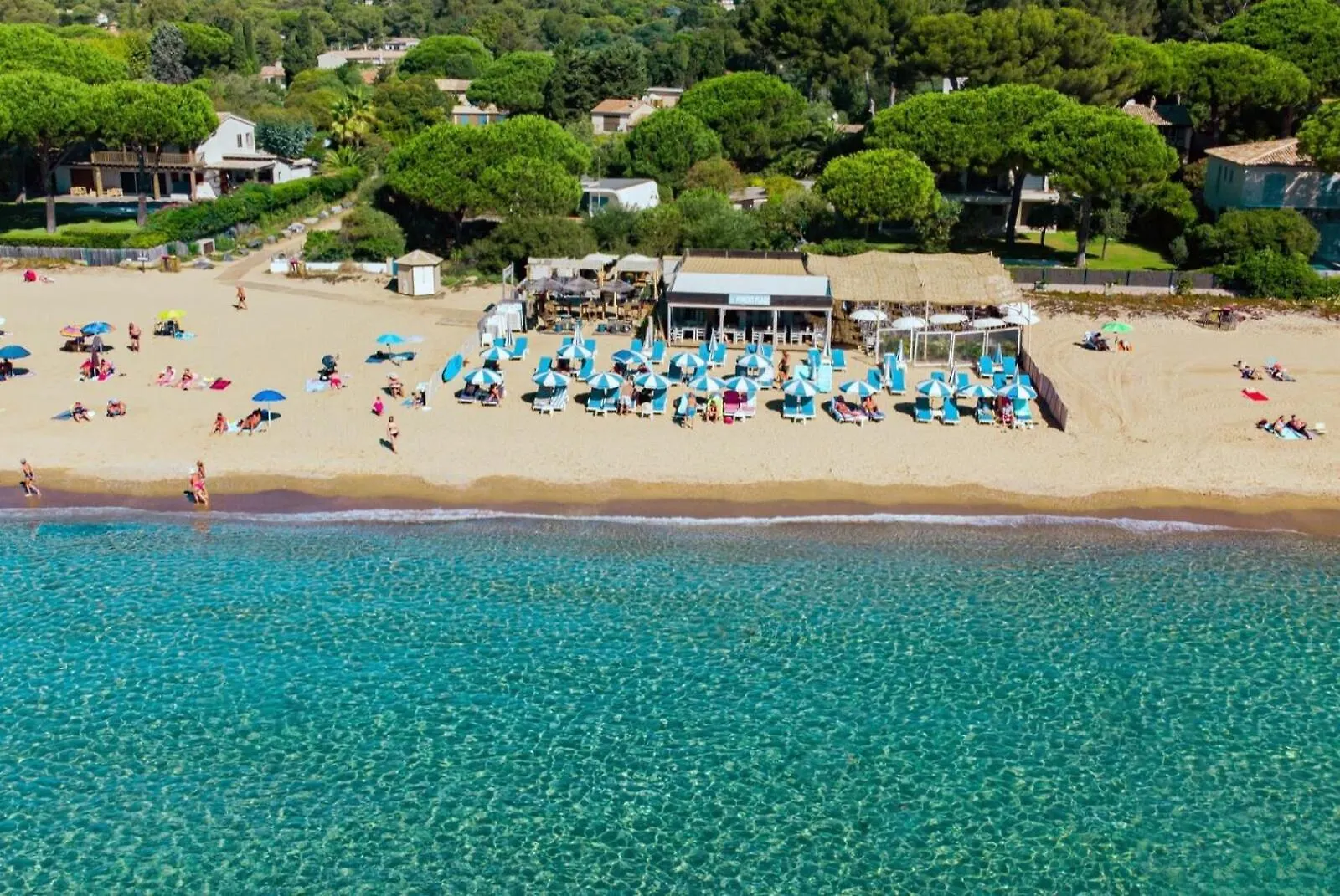 Appartement Climatise Avec Balcon Vue Mer Panoramique, Grande Piscine Et Parking, Dans Residence Calme Proche Des Plages France