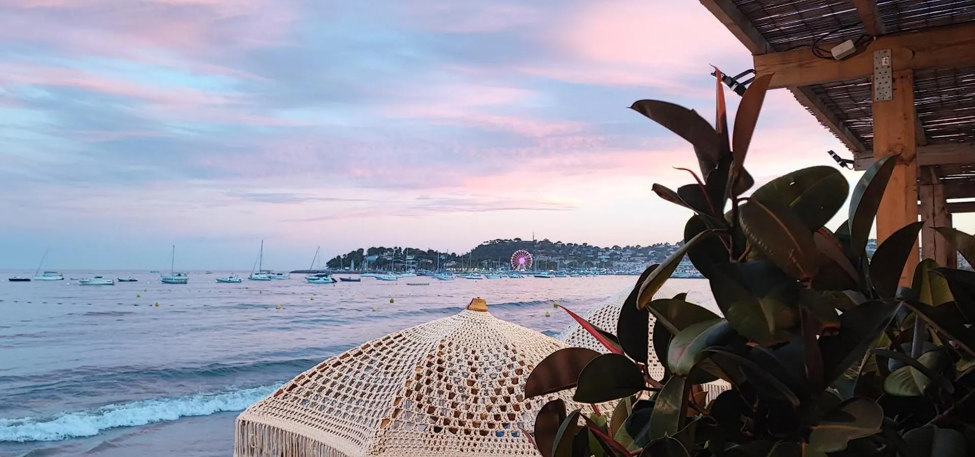 Apartamento Appartement Climatise Avec Balcon Vue Mer Panoramique, Grande Piscine Et Parking, Dans Residence Calme Proche Des Plages Cavalaire-sur-Mer Francia